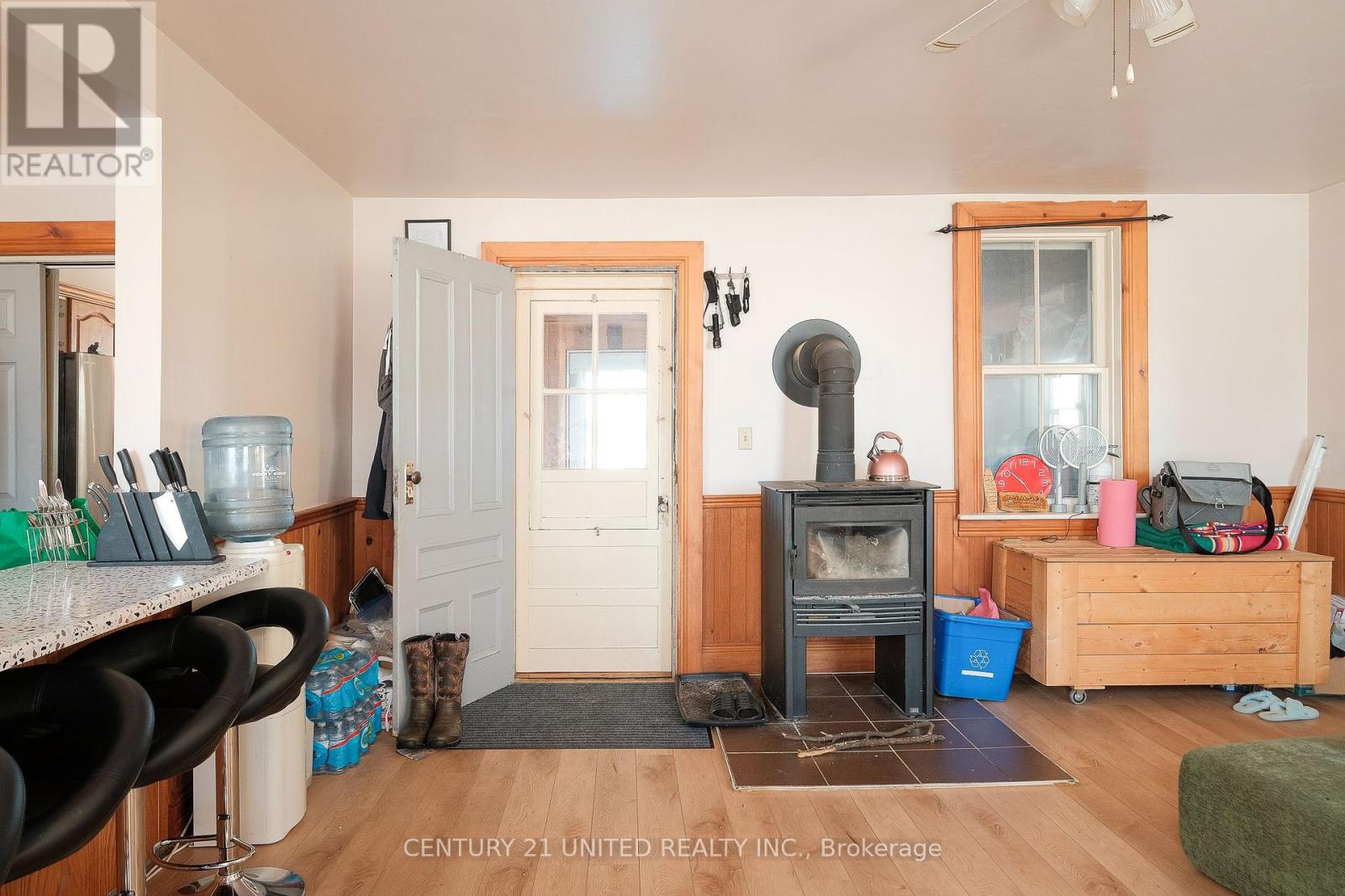 1624 Tara Road, Selwyn, Ontario  K9J 6X2 - Photo 6 - X12634328