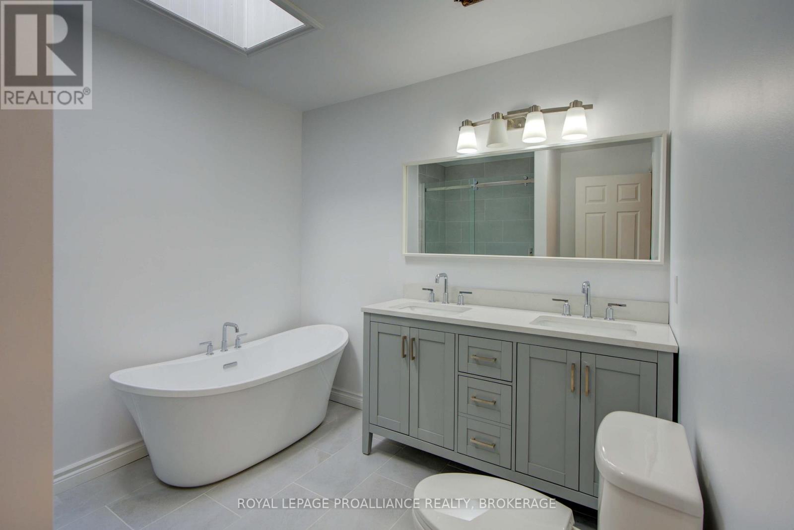 4469 Larry York Road, Frontenac, Ontario  K0H 1H0 - Photo 30 - X12634384