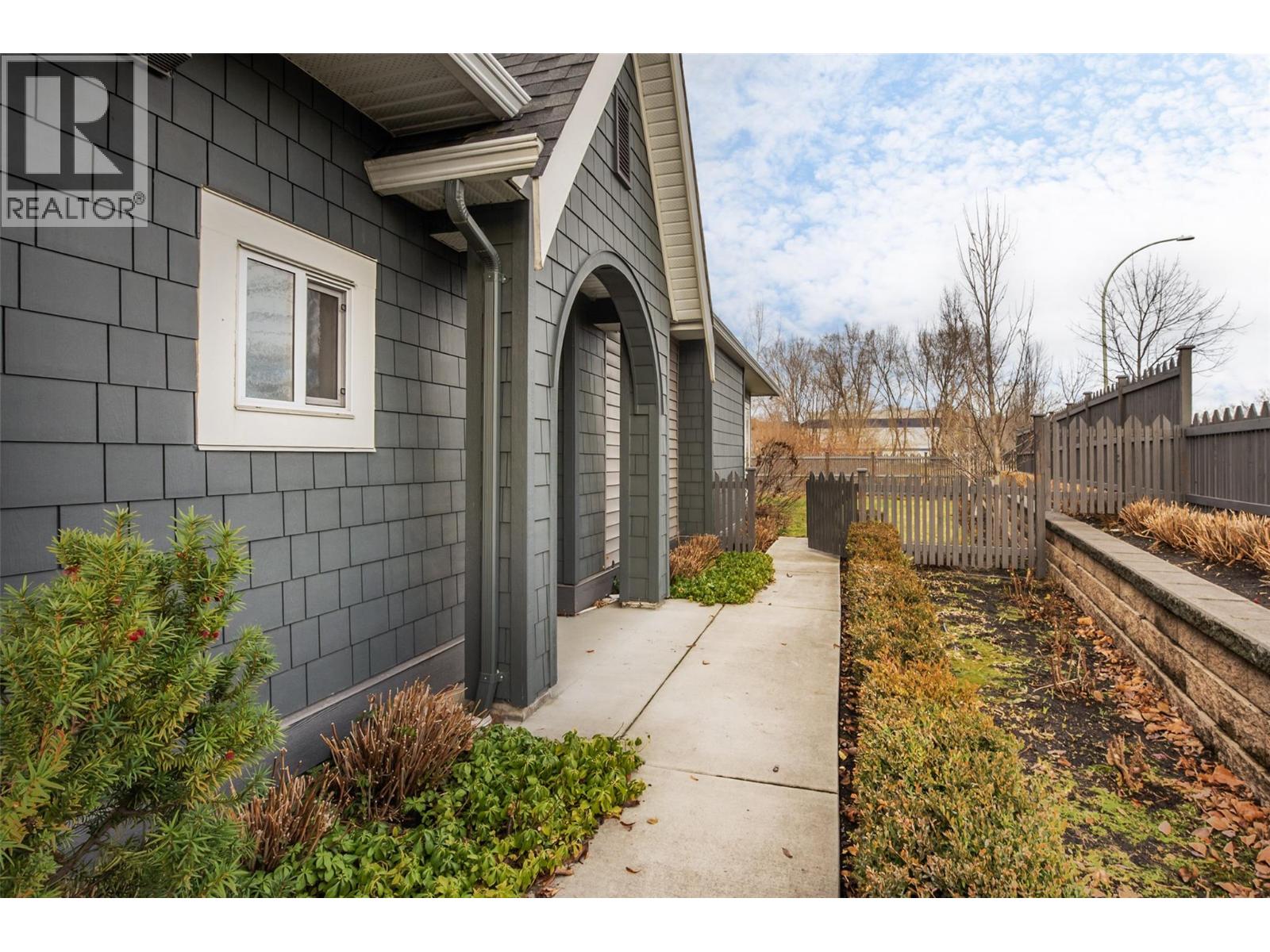 680 Old Meadows Road Unit# 56, Kelowna, British Columbia V1W 5L4 - Photo 3 - 10370951