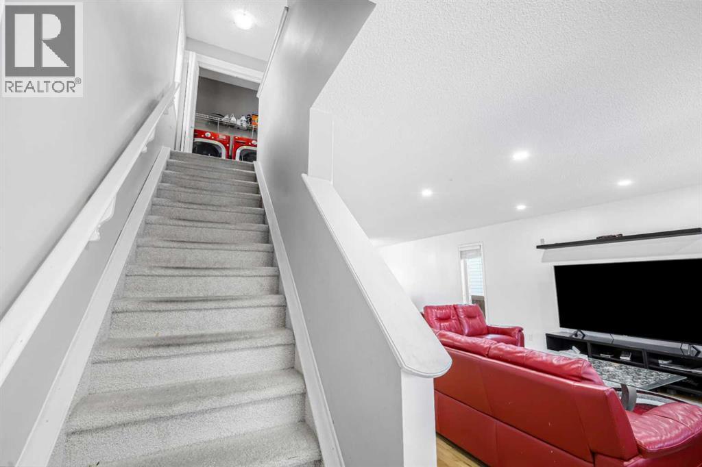 102 Evansford Grove Nw, Calgary, Alberta  T3P 1G7 - Photo 22 - A2269667