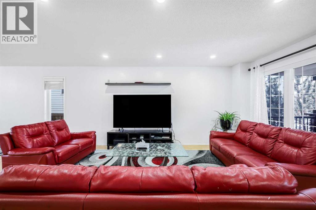 102 Evansford Grove Nw, Calgary, Alberta  T3P 1G7 - Photo 9 - A2269667