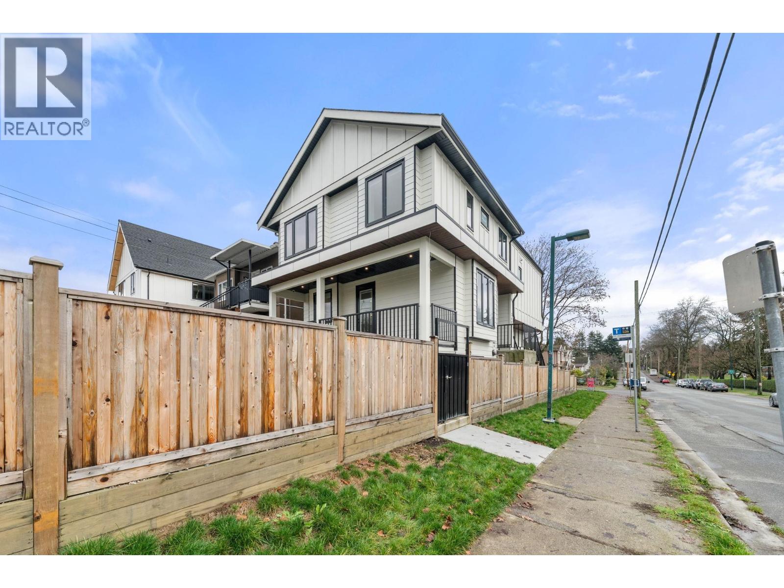 3483 Adanac Street, Vancouver, British Columbia  V5K 4P4 - Photo 38 - R3073760