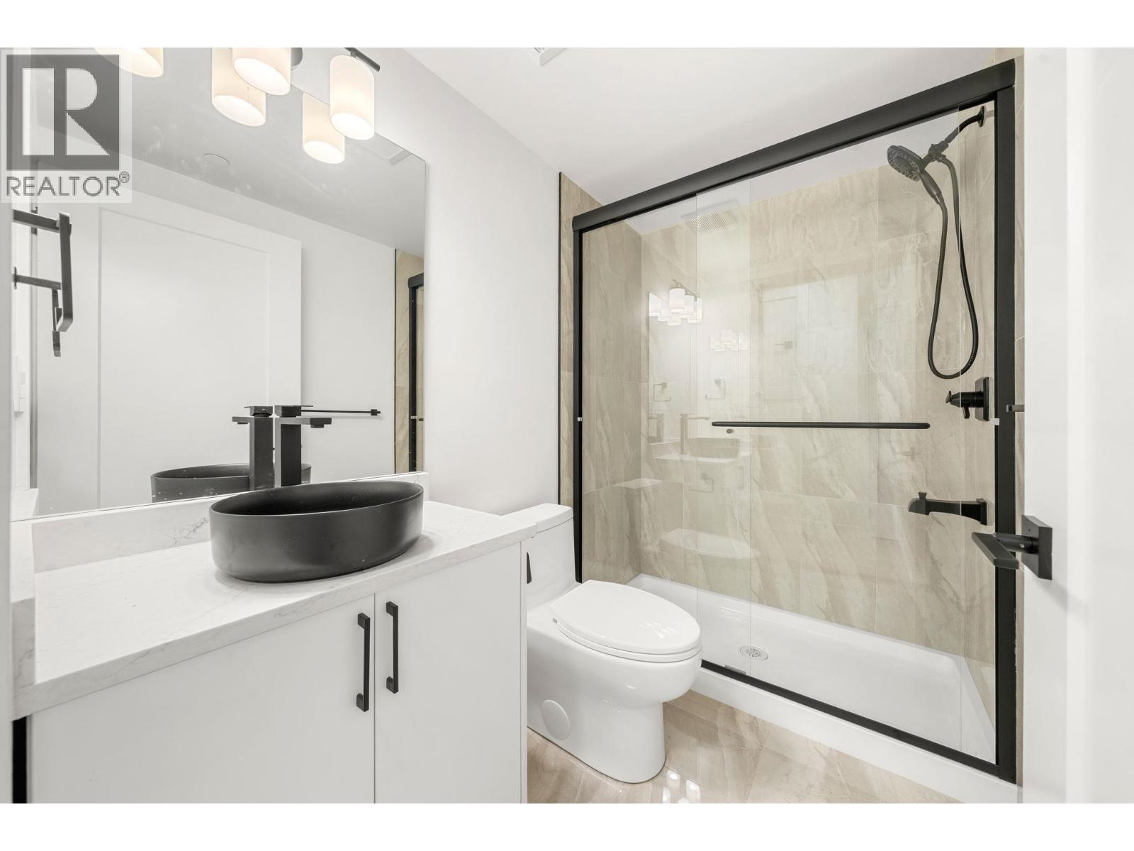 3483 Adanac Street, Vancouver, British Columbia  V5K 4P4 - Photo 34 - R3073760