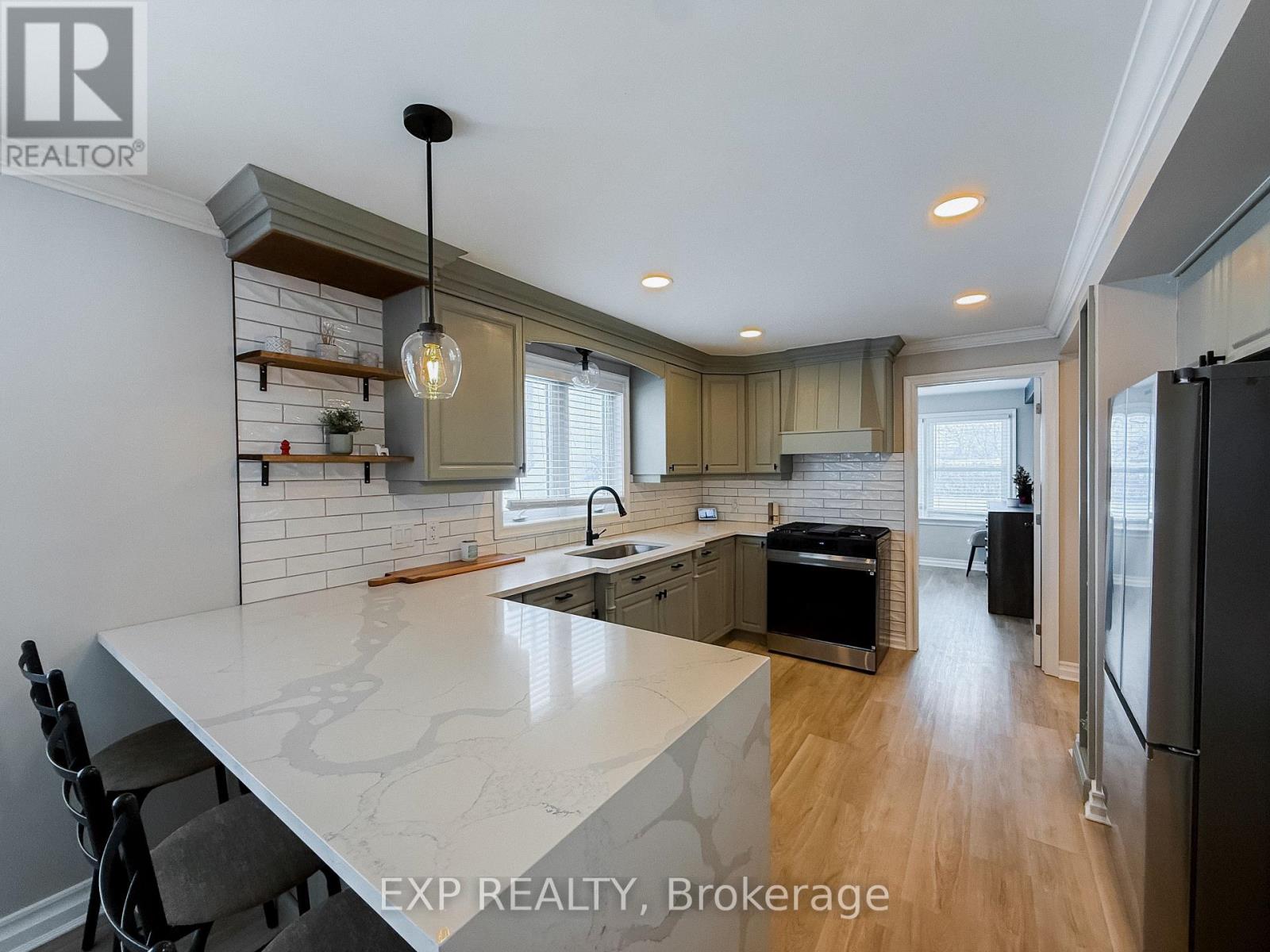 5051 Wellington Road S, London South, Ontario  N6E 3X9 - Photo 5 - X12634382