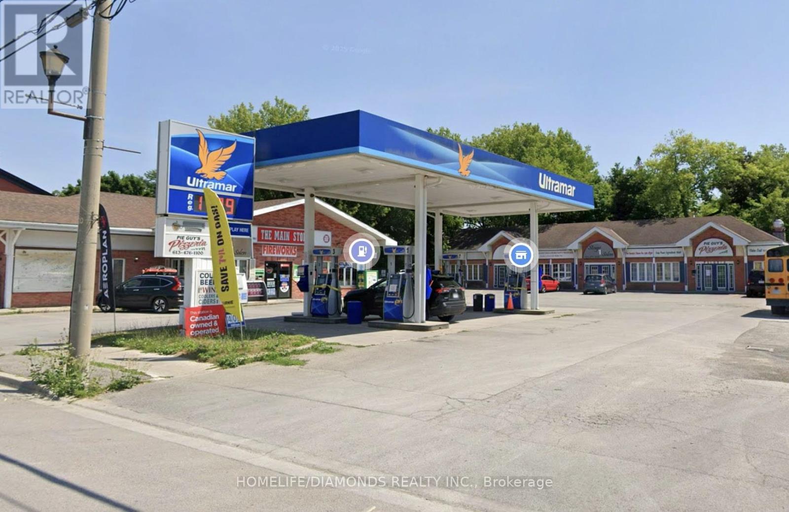 96 MAIN STREET W, Prince Edward County, Ontario