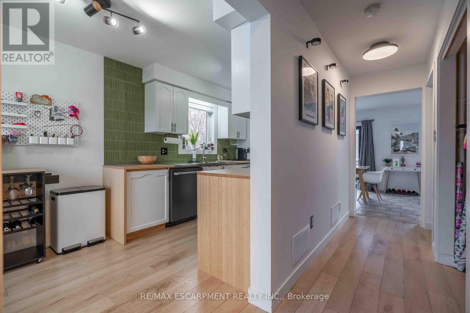 4310 Concord Avenue, Lincoln, Ontario  L0R 1B6 - Photo 6 - X12634246