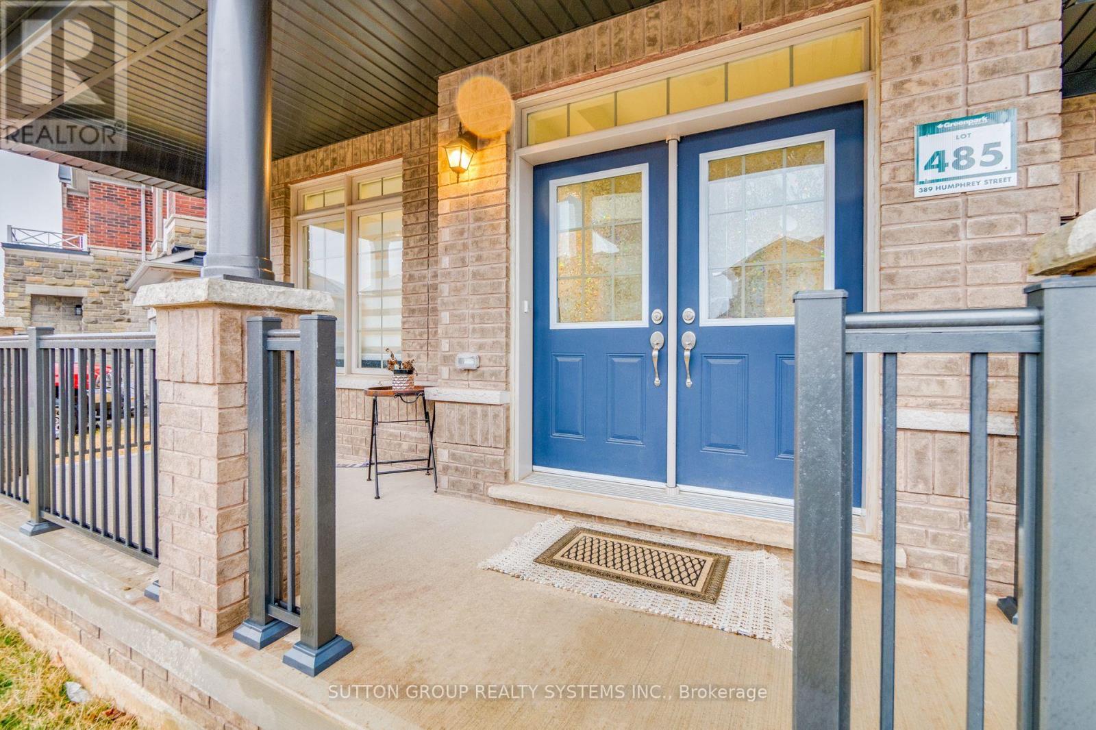 389 Humphrey Street, Hamilton, Ontario  L8B 1X5 - Photo 2 - X12634264