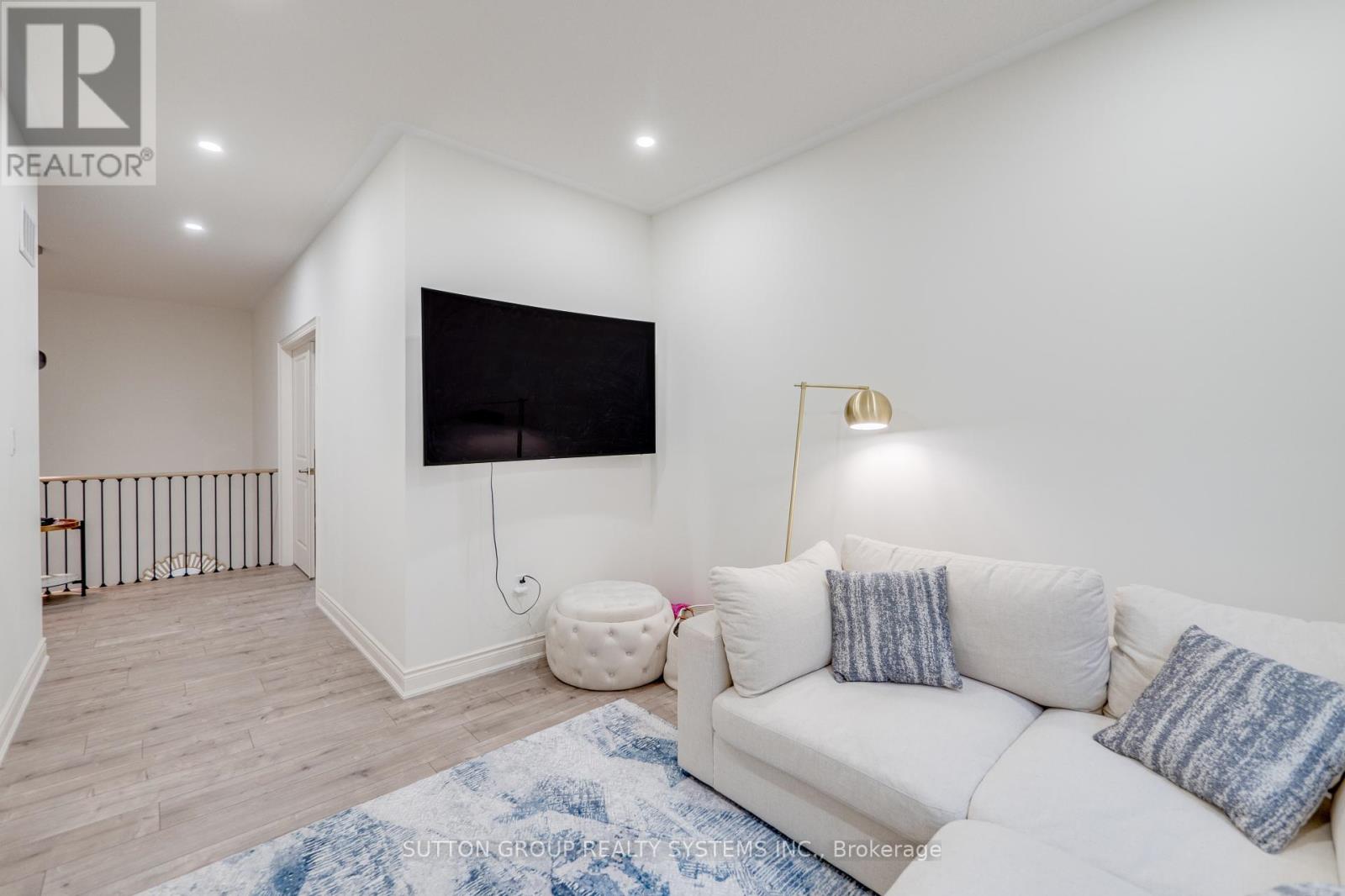 389 Humphrey Street, Hamilton, Ontario  L8B 1X5 - Photo 47 - X12634264