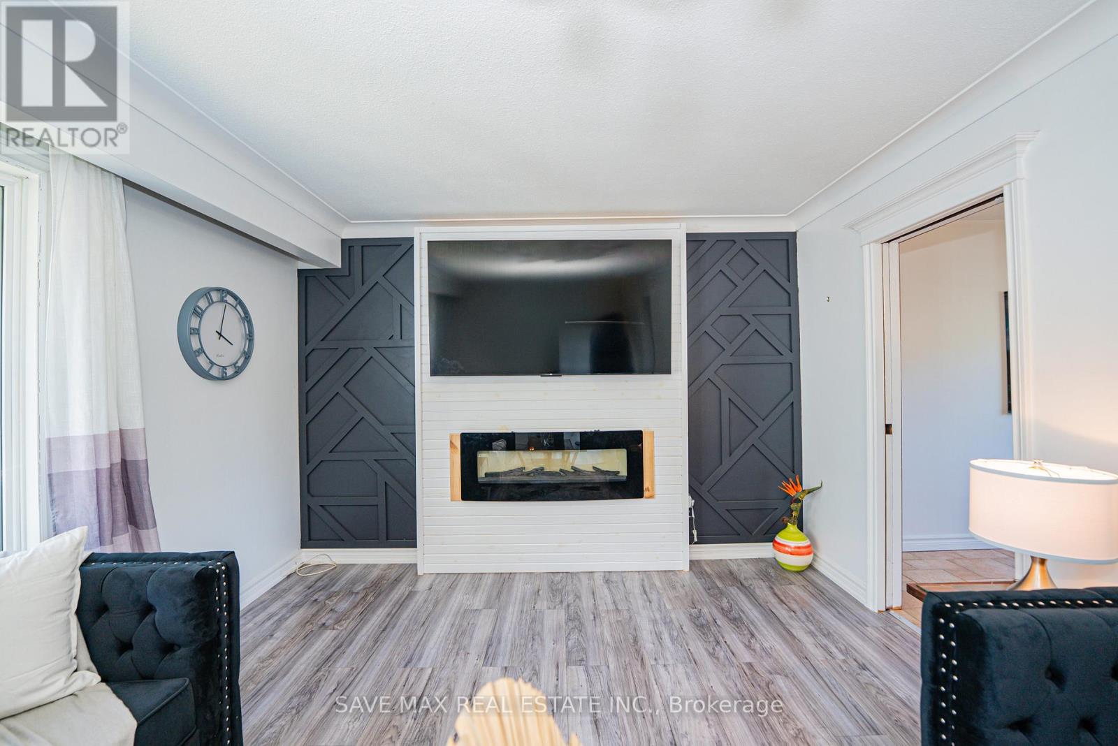 6307 Carolyn Avenue, Niagara Falls, Ontario  L2E 5H6 - Photo 8 - X12634276