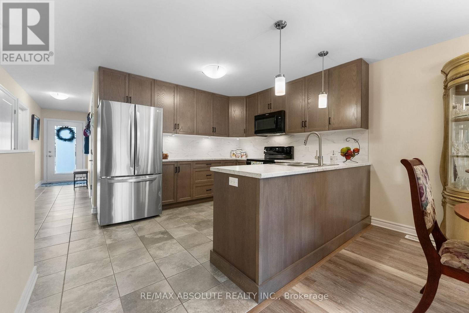 2 Morgan Clouthier Way, Arnprior, Ontario  K7S 0H9 - Photo 4 - X12634294