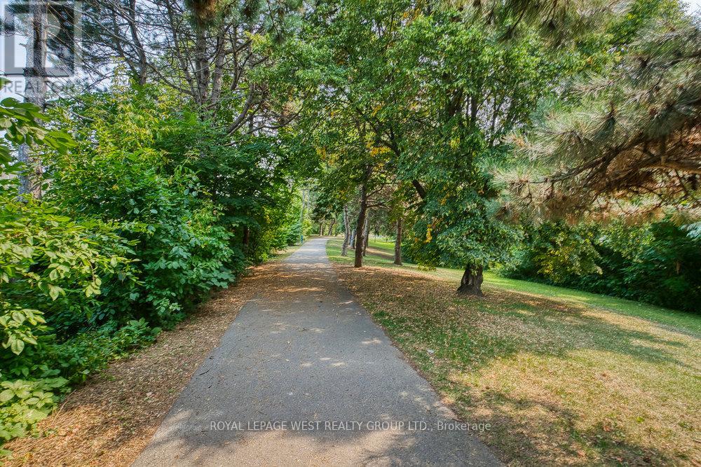 3 - 92 Twenty Ninth Street, Toronto, Ontario  M8W 3B2 - Photo 48 - W12440047