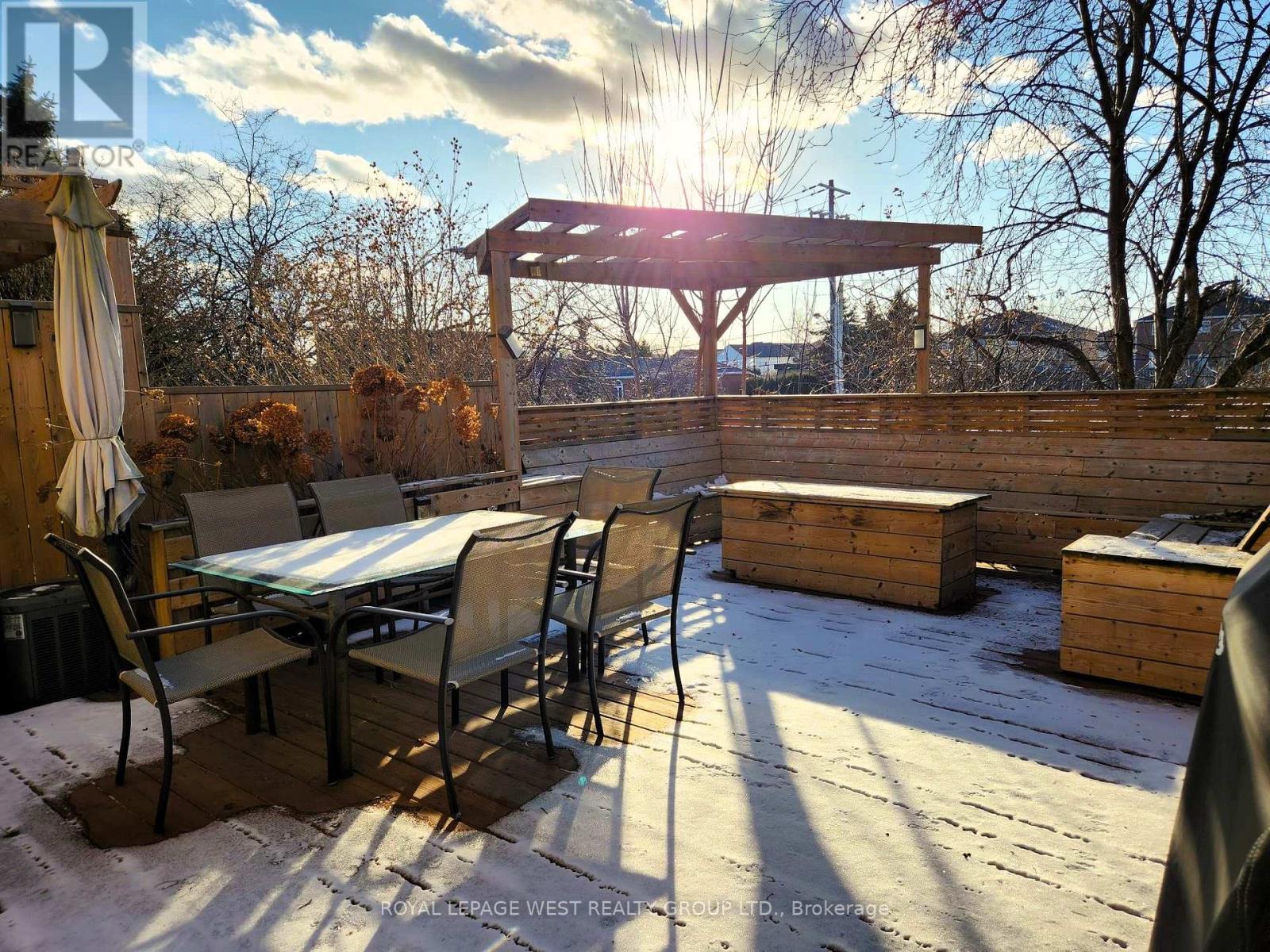 3 - 92 Twenty Ninth Street, Toronto, Ontario  M8W 3B2 - Photo 39 - W12440047