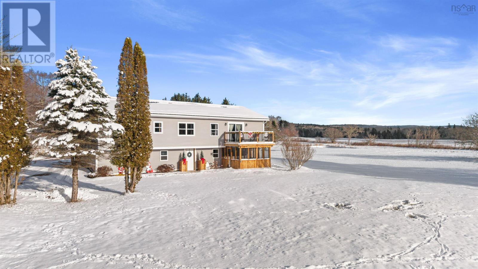 1197 Highway 2, Five Islands, Nova Scotia  B0M 1K0 - Photo 3 - 202529446