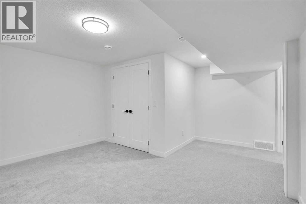 52 Franklin Drive Se, Calgary, Alberta T2H 0T9 - Photo 43 - A2272595