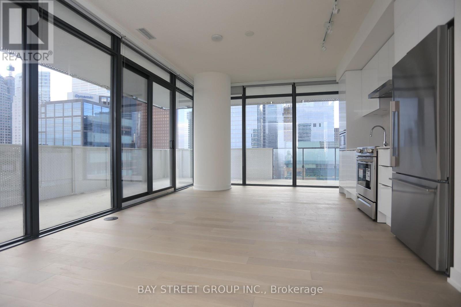 2705 - 25 Richmond Street, Toronto, Ontario  M5C 0A6 - Photo 16 - C12634288