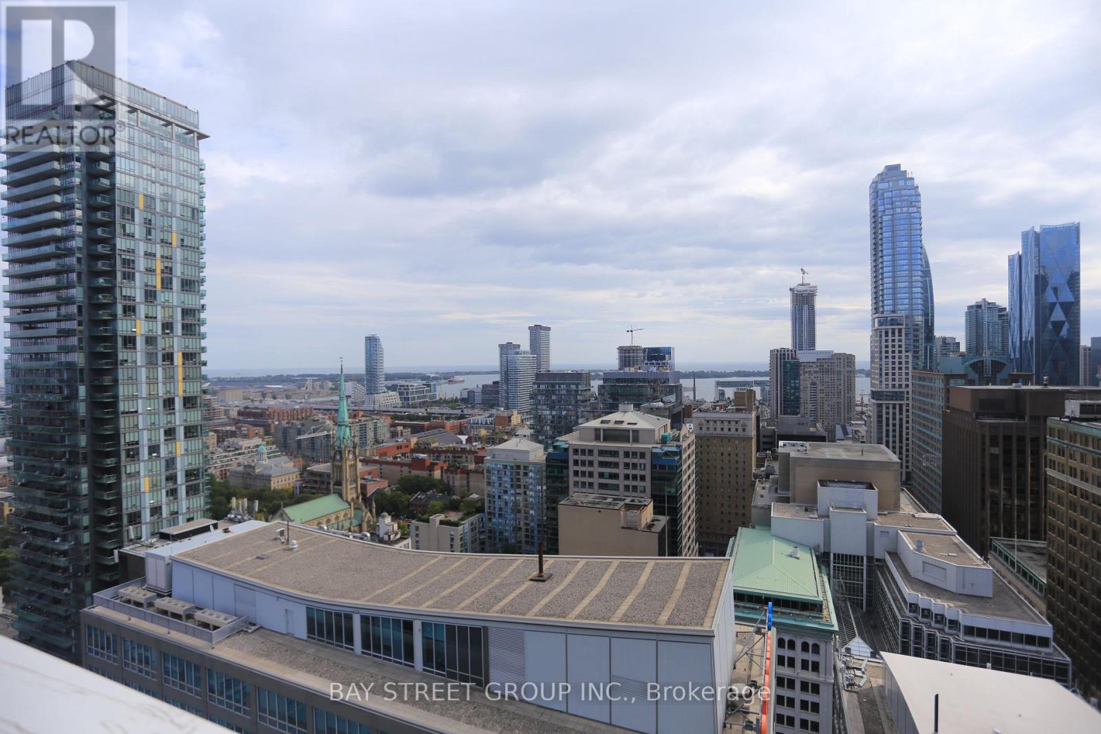 2705 - 25 Richmond Street, Toronto, Ontario  M5C 0A6 - Photo 8 - C12634288