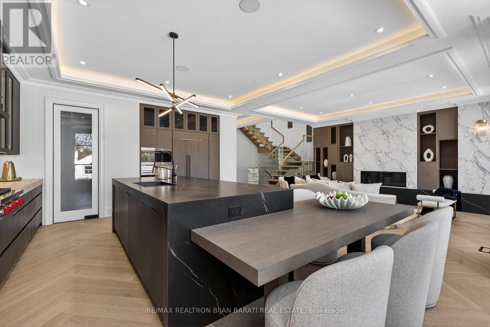 70 Abitibi Avenue, Toronto (Newtonbrook East), Ontario  M2M 2V4 - Photo 11 - C12634388