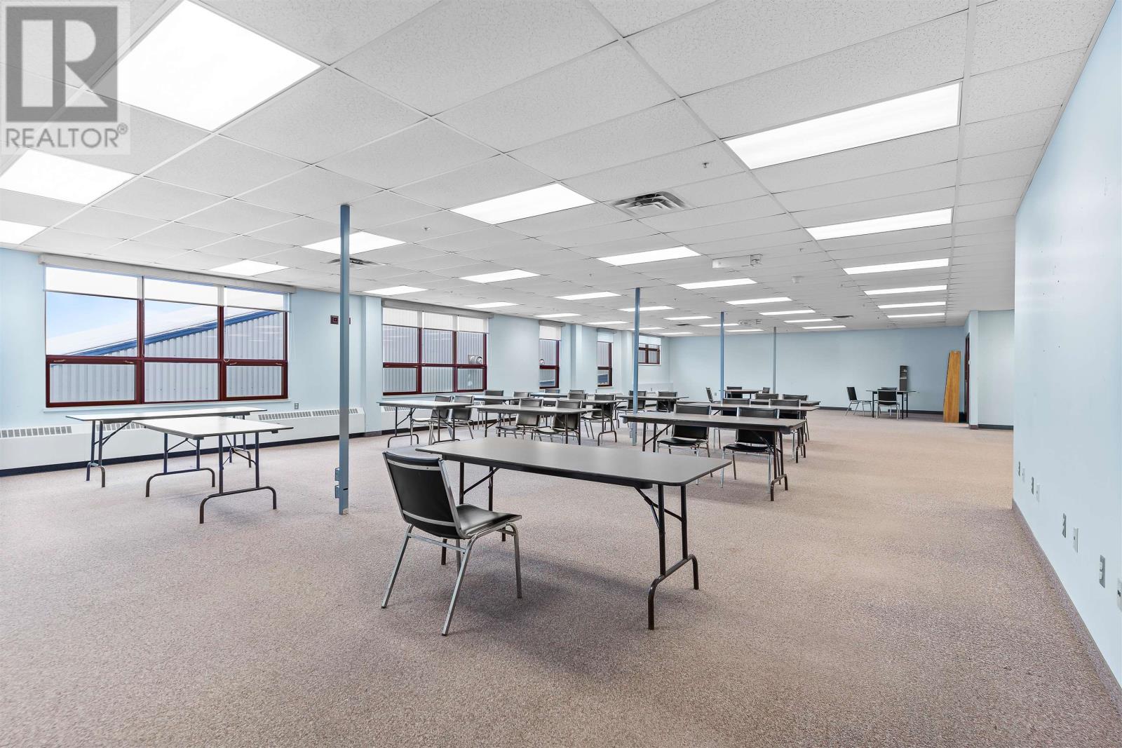 27 Elmwood Avenue, Summerside, Prince Edward Island  C0B 2A0 - Photo 22 - 202529459