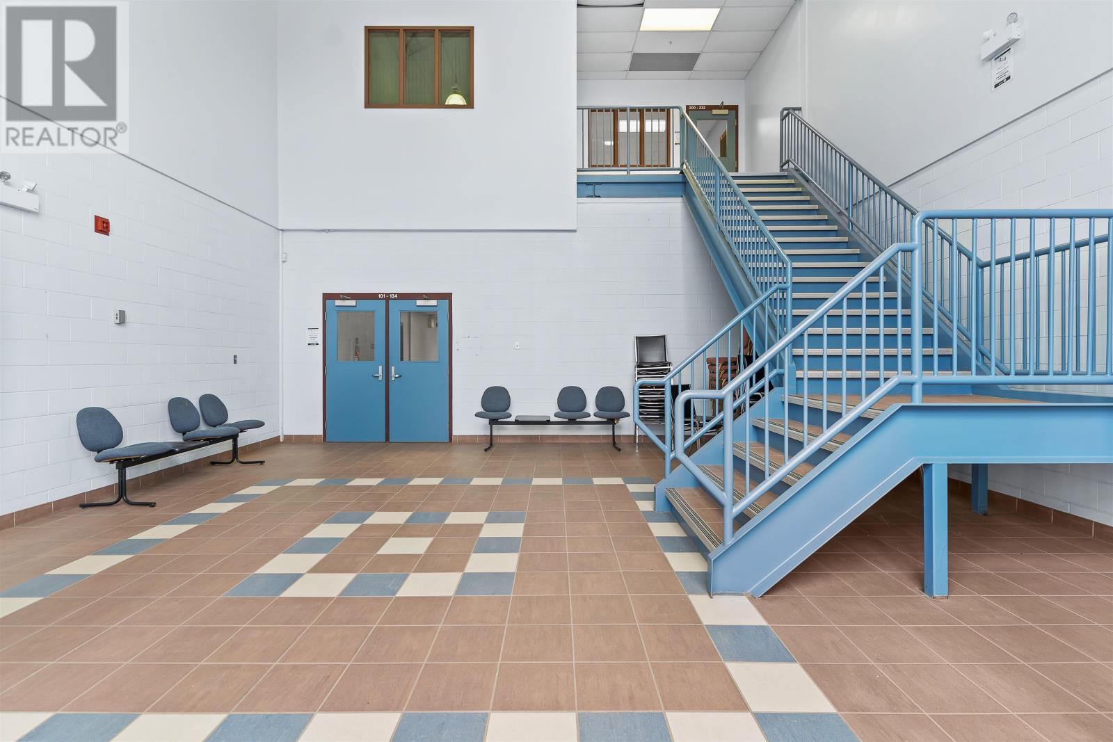 27 Elmwood Avenue, Summerside, Prince Edward Island  C0B 2A0 - Photo 6 - 202529459