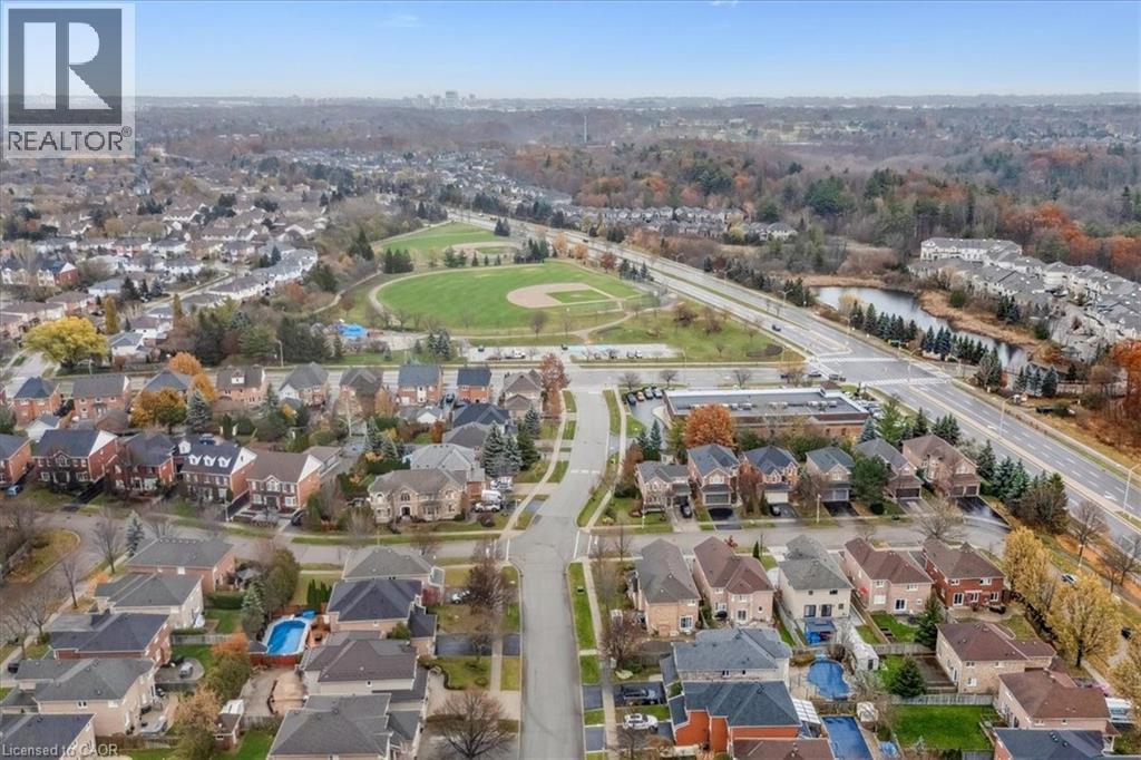 2413 Gladstone Avenue, Oakville, Ontario  L6H 6P2 - Photo 47 - 40790412