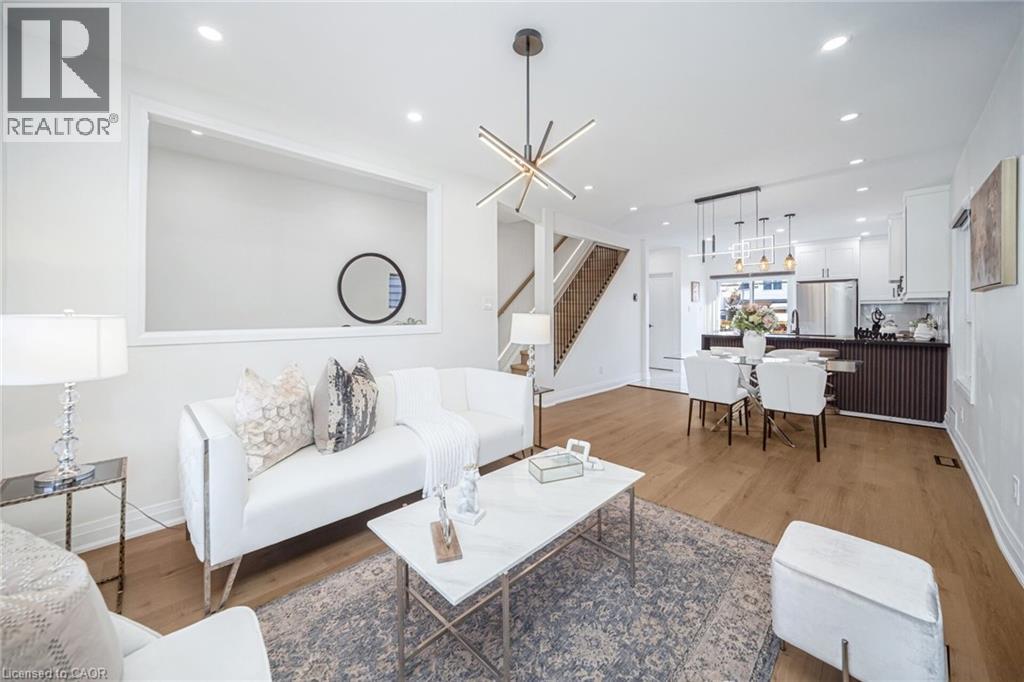 38 Glendale Avenue N, Hamilton, Ontario  L8L 7J3 - Photo 7 - 40793782