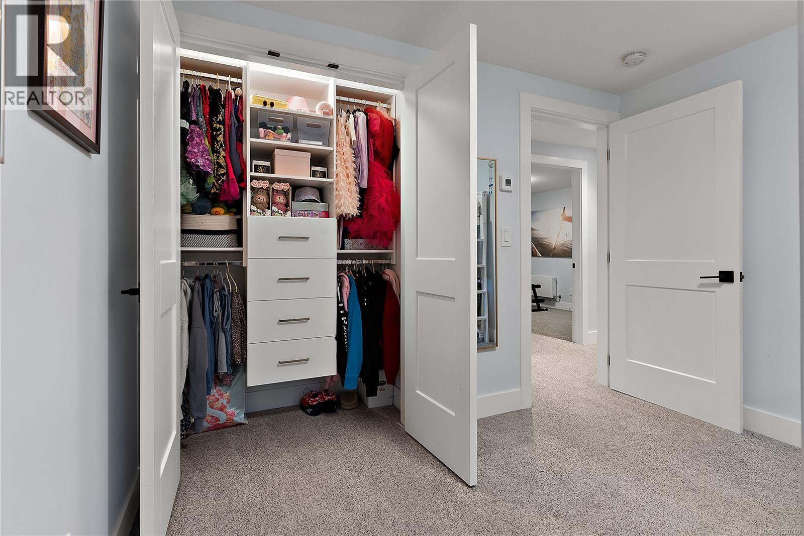 2095 Lorne Terr, Oak Bay, British Columbia  V8S 2H9 - Photo 35 - 1020760