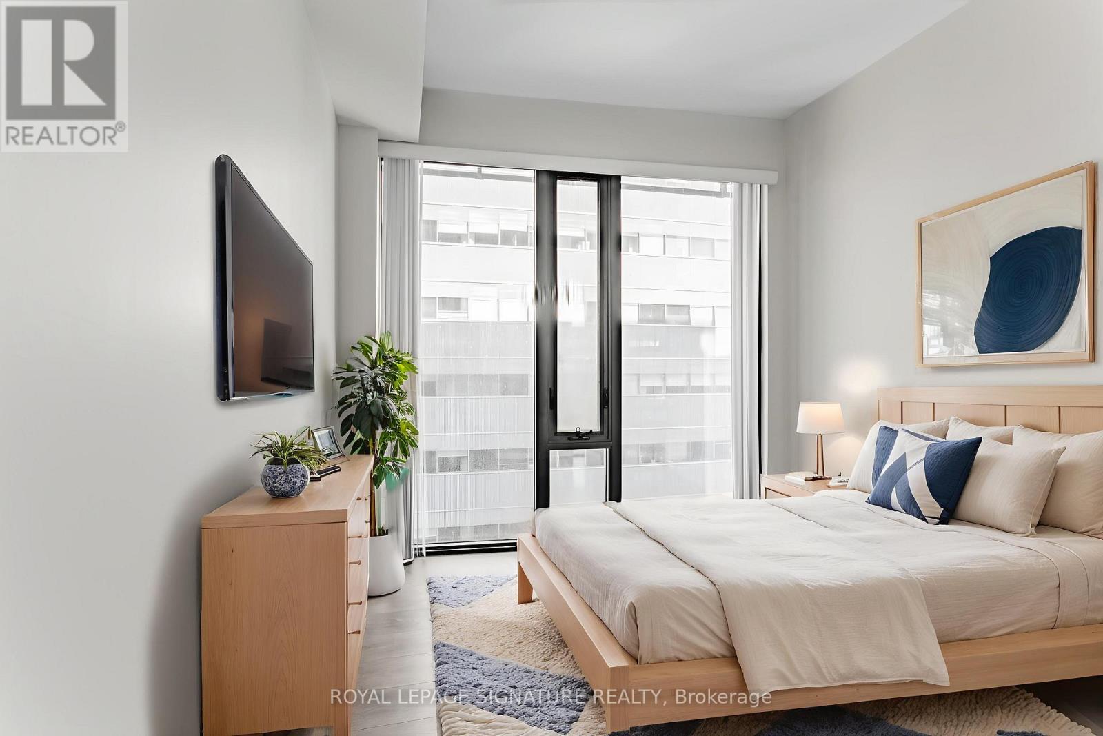 1805 - 215 Queen Street W, Toronto, Ontario  M5V 0P5 - Photo 15 - C12478117