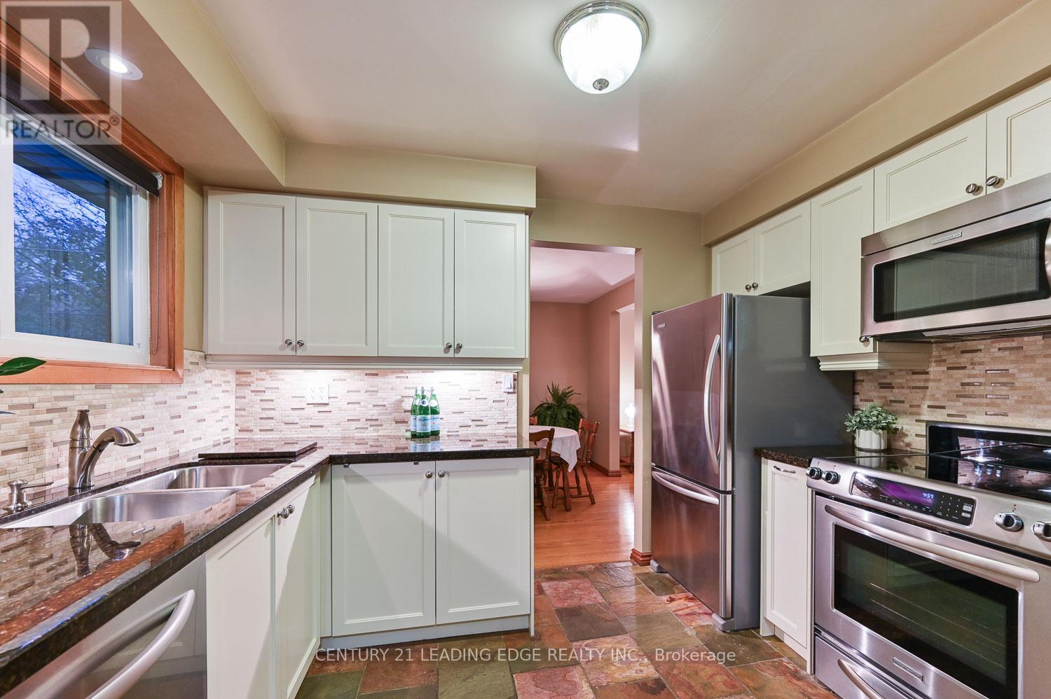 12 Pratt Circle, Markham, Ontario  L3R 1Y2 - Photo 12 - N12634296