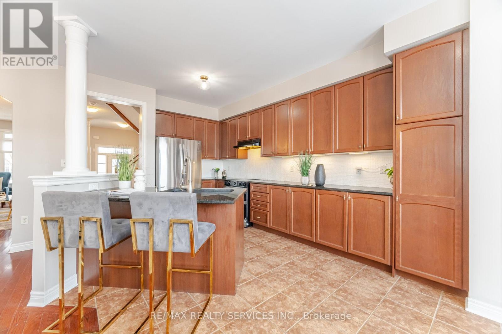 3027 Richview Boulevard, Oakville, Ontario L6M 5C7 - Photo 16 - W12634290