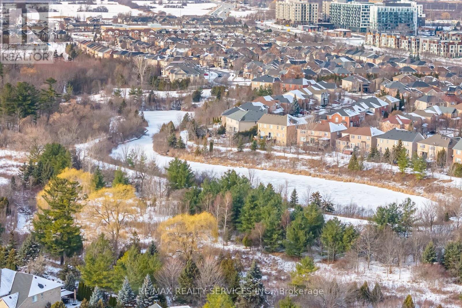 3027 Richview Boulevard, Oakville, Ontario L6M 5C7 - Photo 42 - W12634290