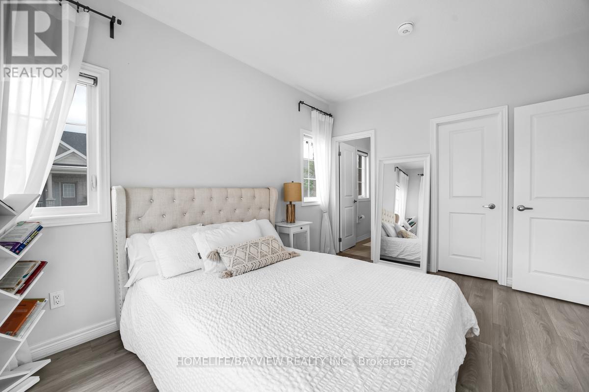 52 Bluestone Crescent, Brampton (Sandringham-Wellington), Ontario  L6R 4B8 - Photo 27 - W12634342