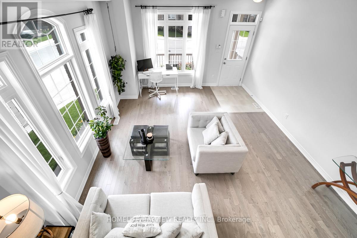 52 Bluestone Crescent, Brampton (Sandringham-Wellington), Ontario  L6R 4B8 - Photo 29 - W12634342