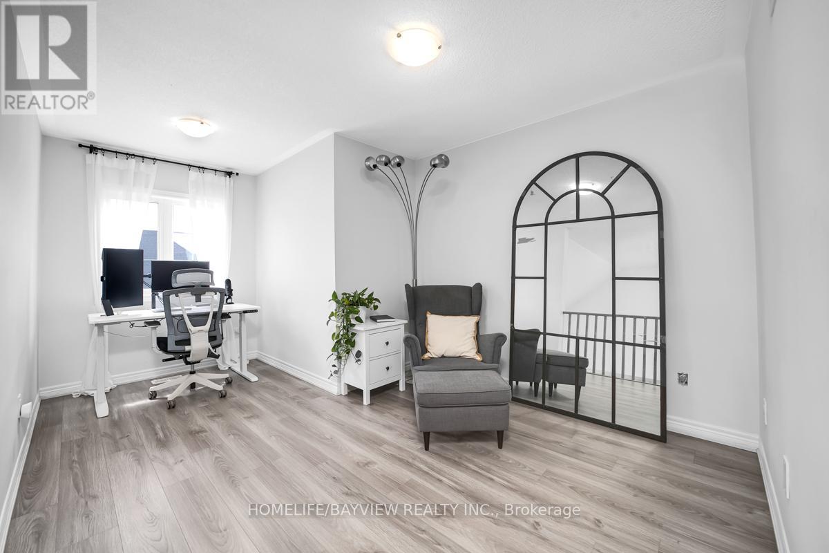 52 Bluestone Crescent, Brampton (Sandringham-Wellington), Ontario  L6R 4B8 - Photo 31 - W12634342