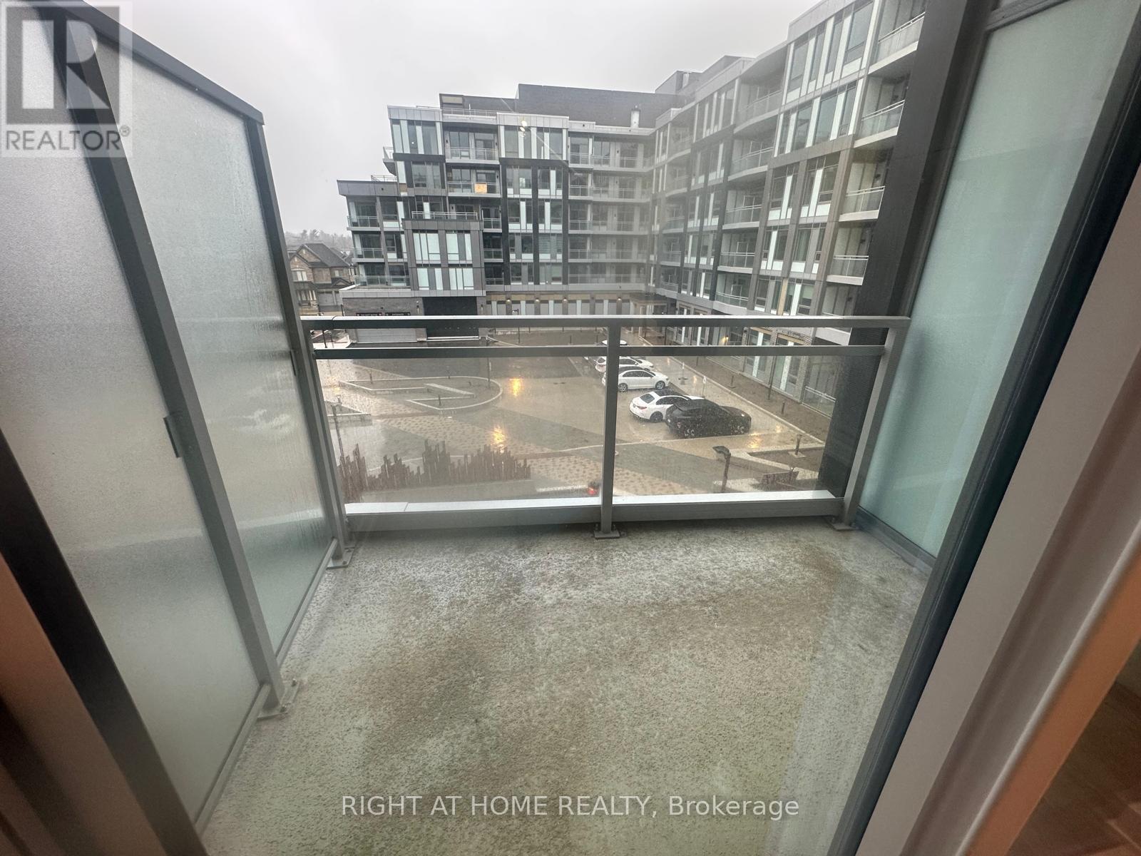 349 - 2501 Saw Whet Boulevard, Oakville, Ontario  L6M 5N2 - Photo 10 - W12634378