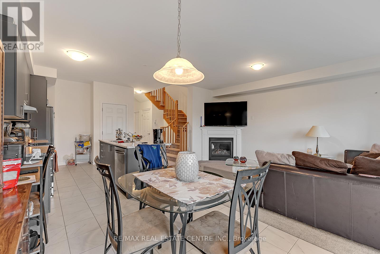 524 Brooks Street, Shelburne, Ontario  L9V 2X8 - Photo 11 - X12634302