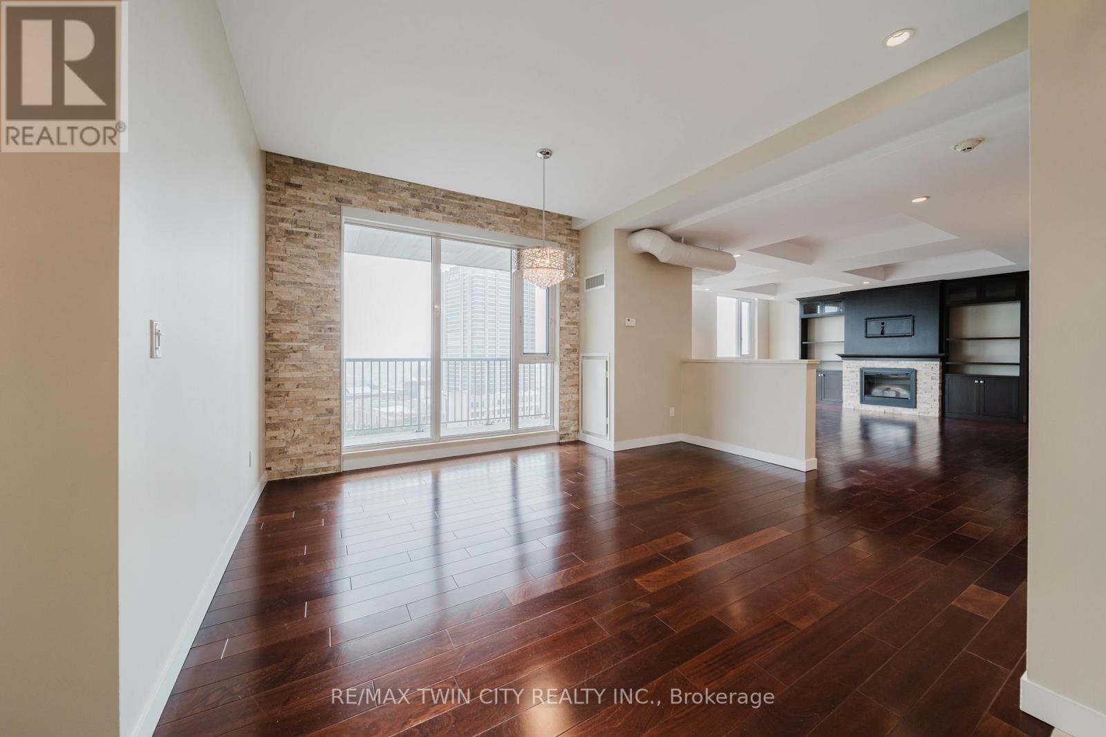 1306 - 191 King Street S, Waterloo, Ontario  N2J 1R1 - Photo 12 - X12634338