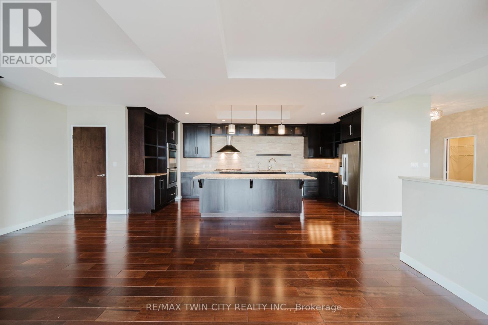 1306 - 191 King Street S, Waterloo, Ontario  N2J 1R1 - Photo 5 - X12634338