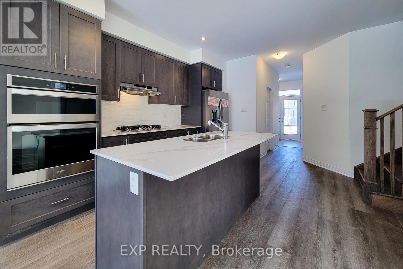 31 Turnbull Drive, Brantford, Ontario  N3T 0K4 - Photo 12 - X12634356