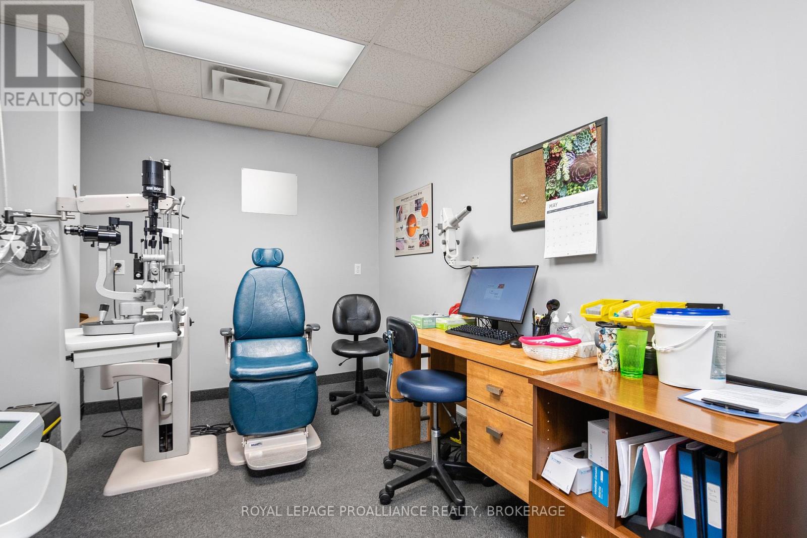 401 - 100 Princess Street, Kingston, Ontario K7L 1A7 - Photo 8 - X12634456