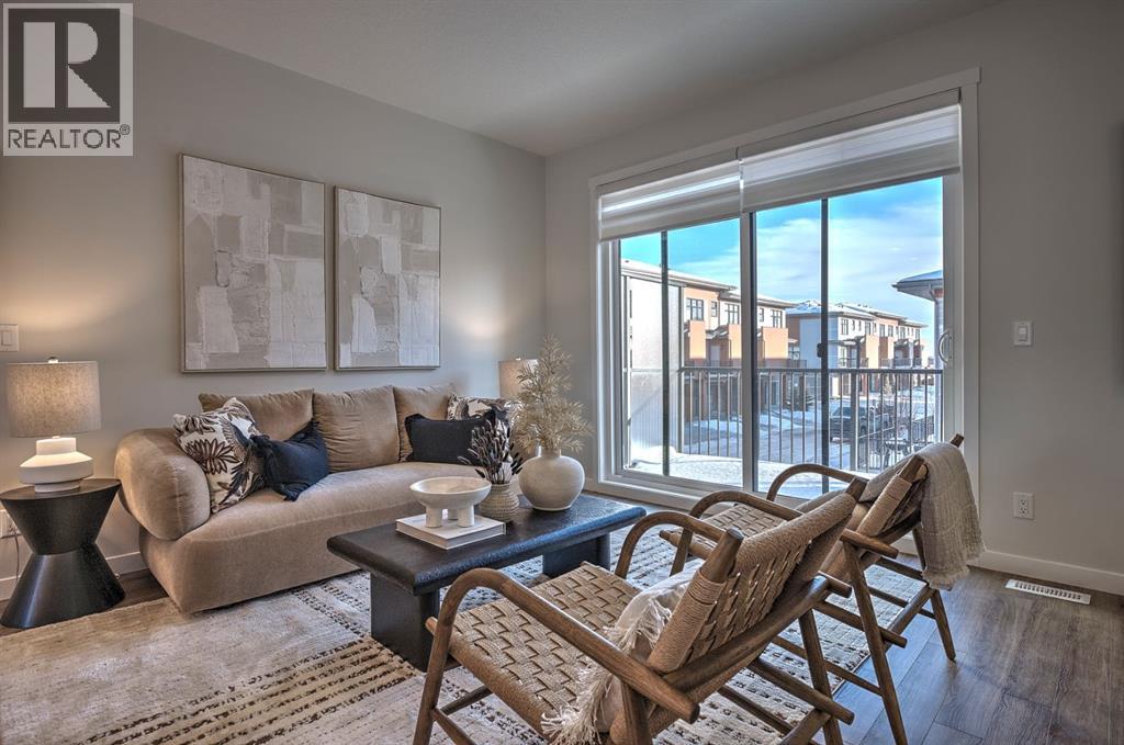 605, 30 Creekside Villas, Calgary, Alberta  T1T 1Z1 - Photo 11 - A2262562