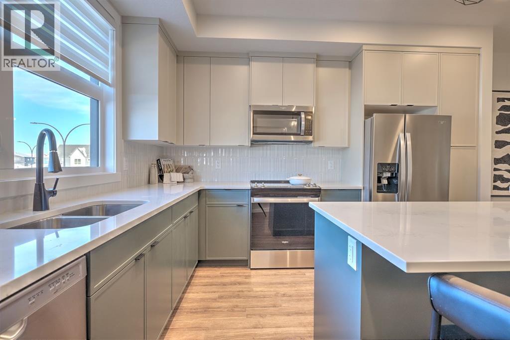 605, 30 Creekside Villas, Calgary, Alberta  T1T 1Z1 - Photo 7 - A2262562