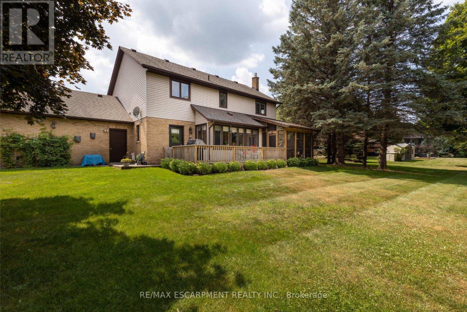 1416 Progreston Road, Hamilton, Ontario  L0R 1H3 - Photo 38 - X12556982