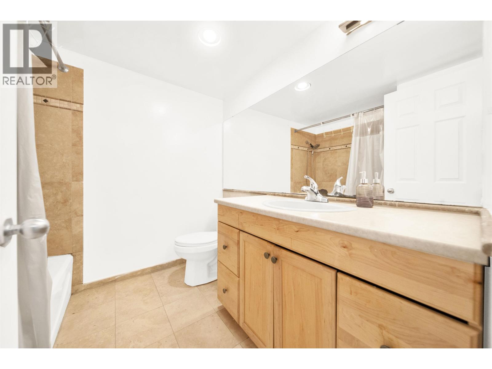 202 8707 Hudson Street, Vancouver, British Columbia  V6P 4M7 - Photo 7 - R3073841