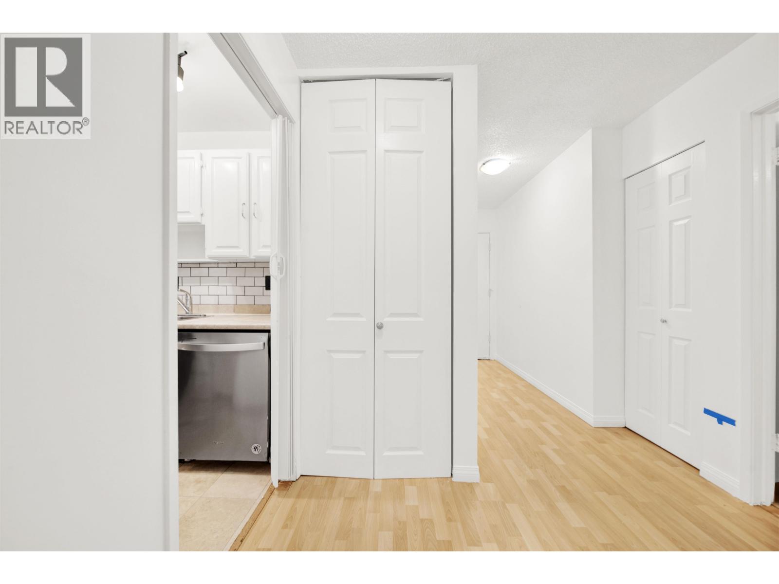 202 8707 Hudson Street, Vancouver, British Columbia  V6P 4M7 - Photo 3 - R3073841