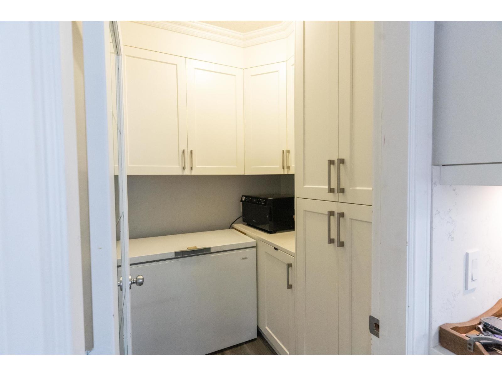 14135 90a Avenue, Surrey, British Columbia  V3V 8E1 - Photo 16 - R3073899