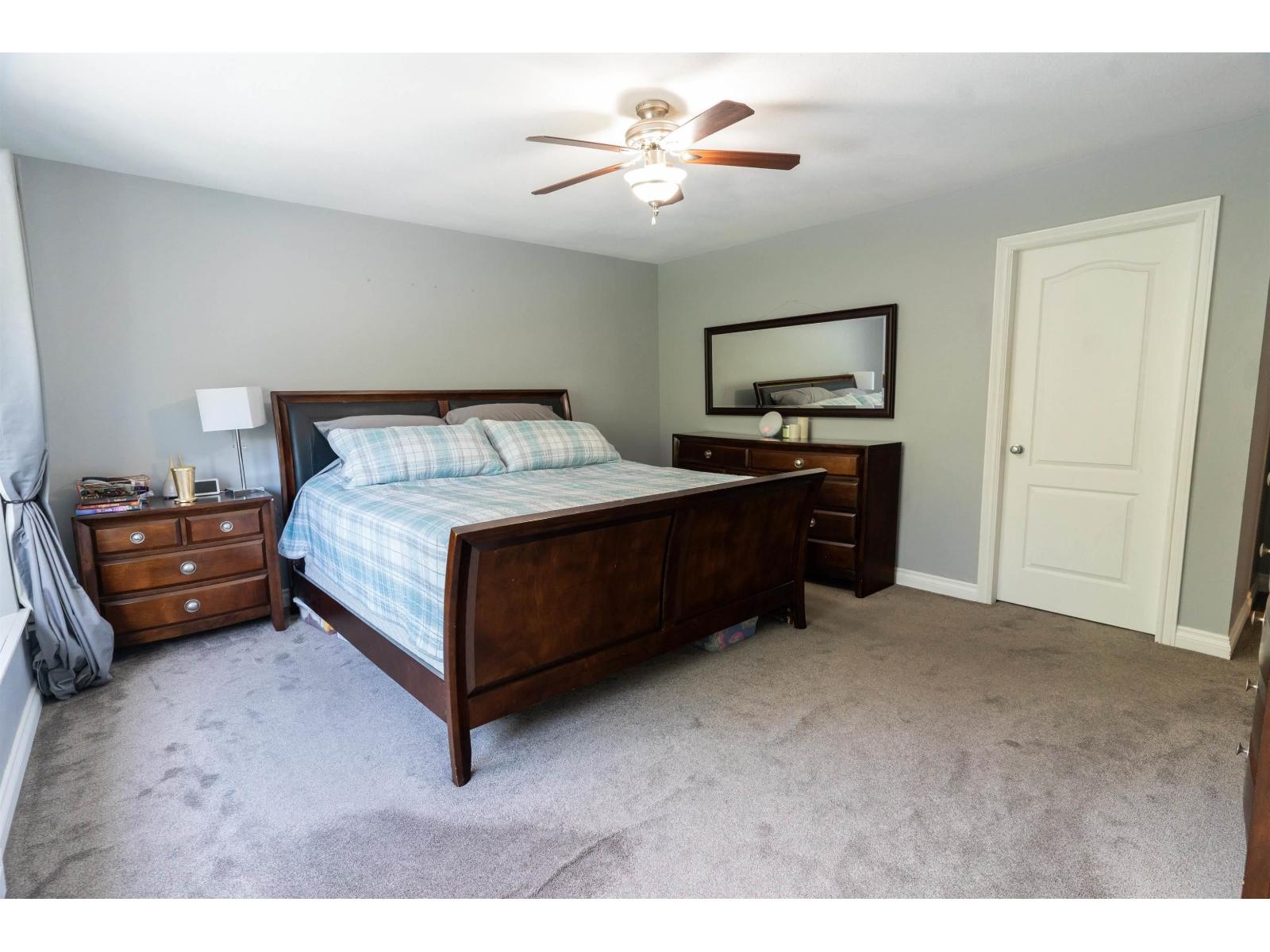 14135 90a Avenue, Surrey, British Columbia  V3V 8E1 - Photo 17 - R3073899