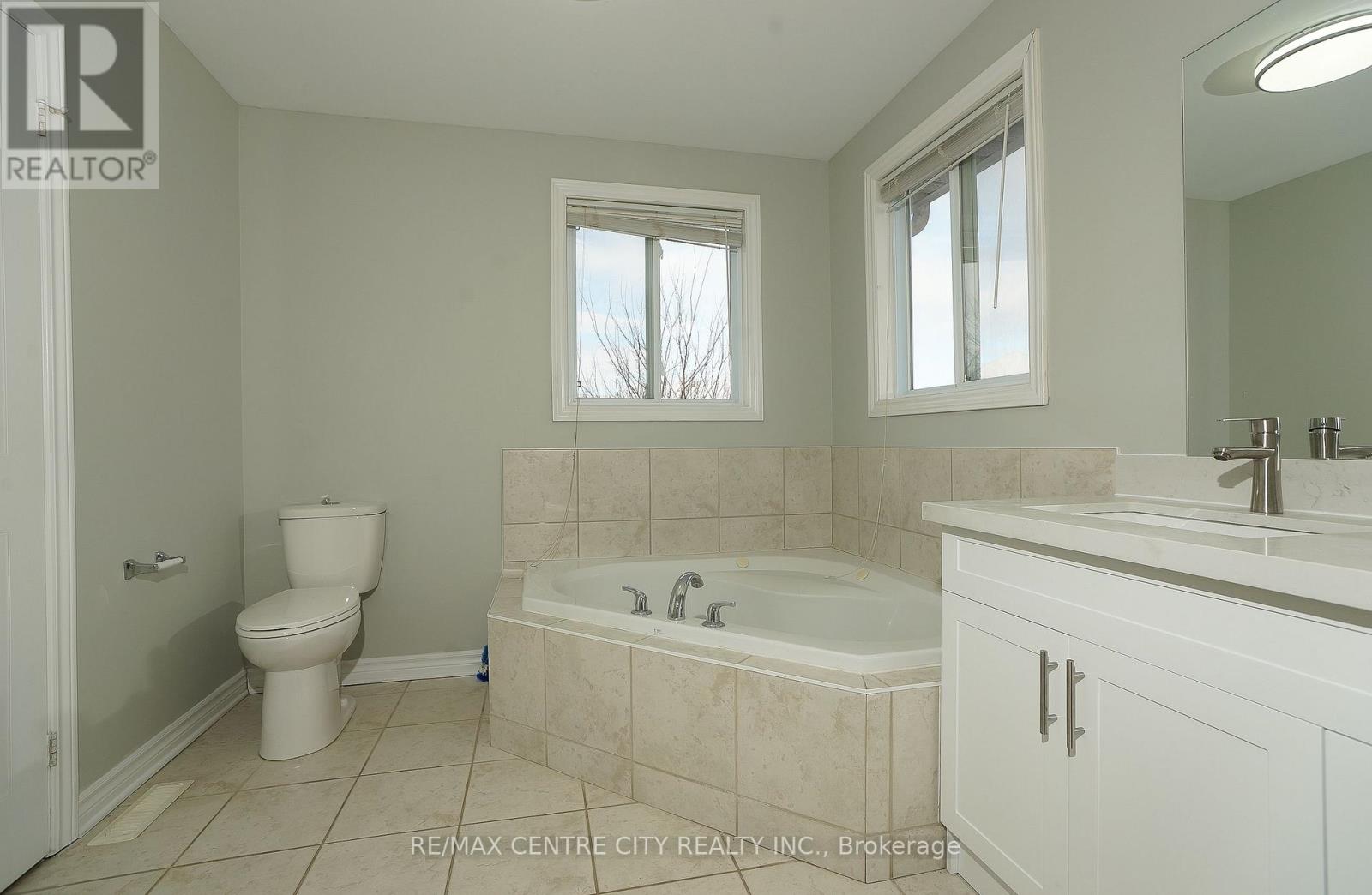 946 Whetherfield Street W, London North, Ontario  N6H 5V7 - Photo 19 - X12634444