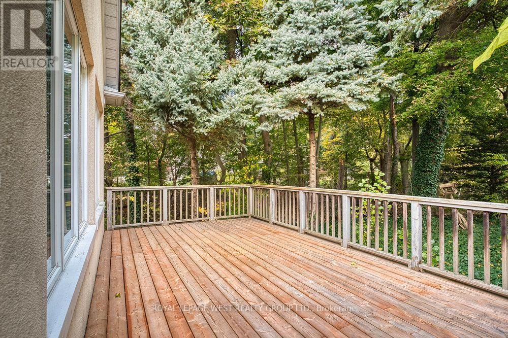 8 - 1205 Clarkson Road N, Mississauga, Ontario  L5J 2W1 - Photo 41 - W12540034