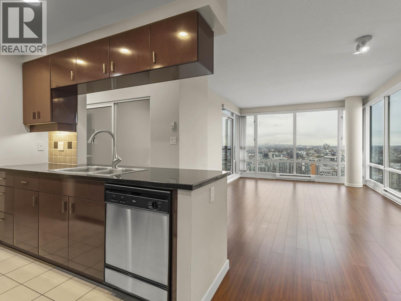 3805 1033 Marinaside Crescent, Vancouver, British Columbia  V6Z 3A3 - Photo 8 - R3073871