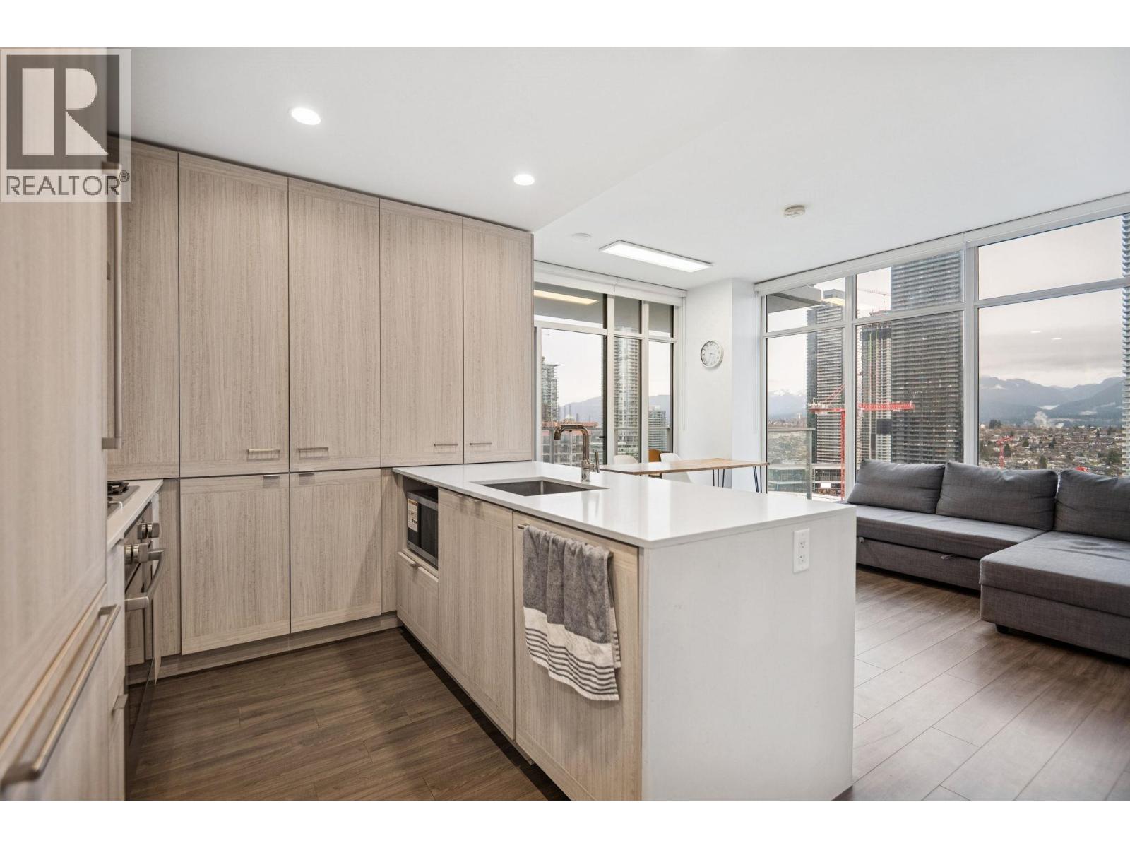 3207 2311 Beta Avenue, Burnaby, British Columbia  V5C 0M1 - Photo 5 - R3073883